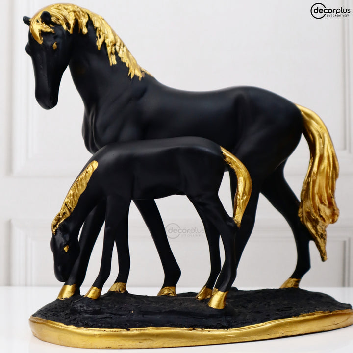 Majestic Horse Showpiece with Foal