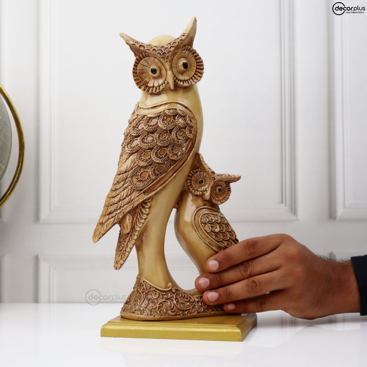 Rustic Family Owl Showpiece