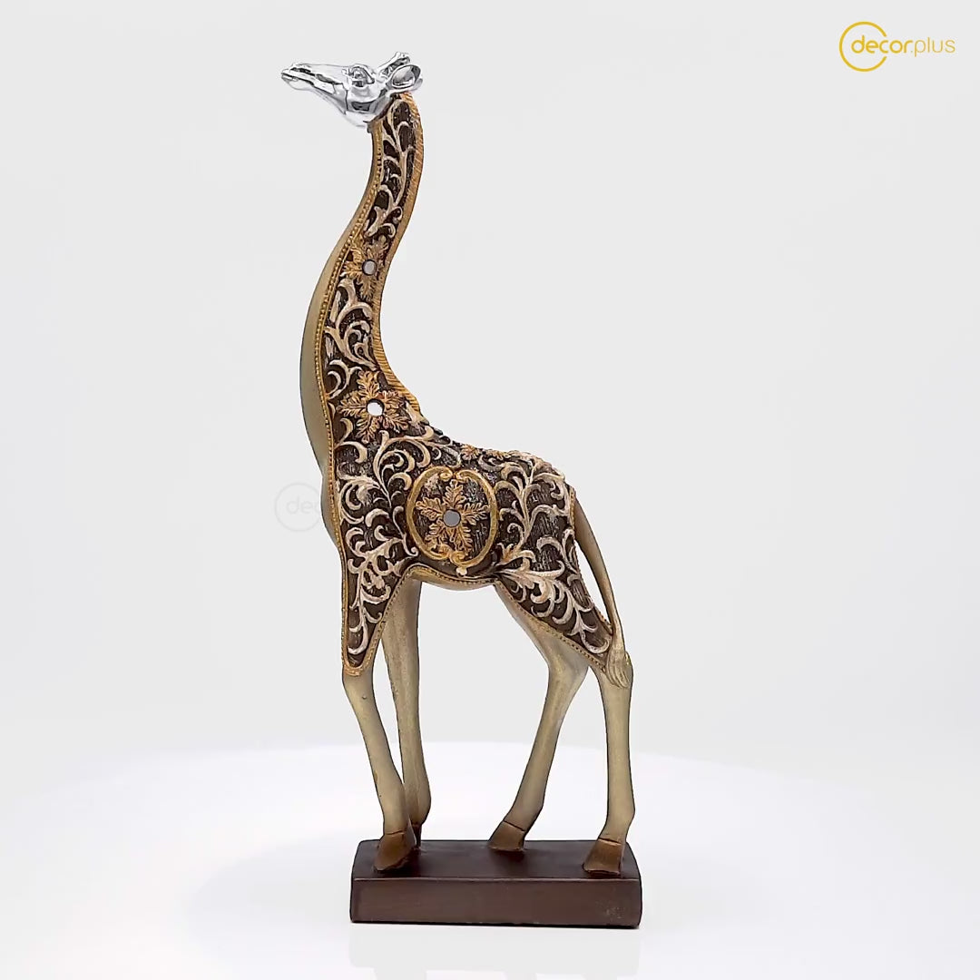 Aesthetic Silver Head Giraffe Decorative Showpiece